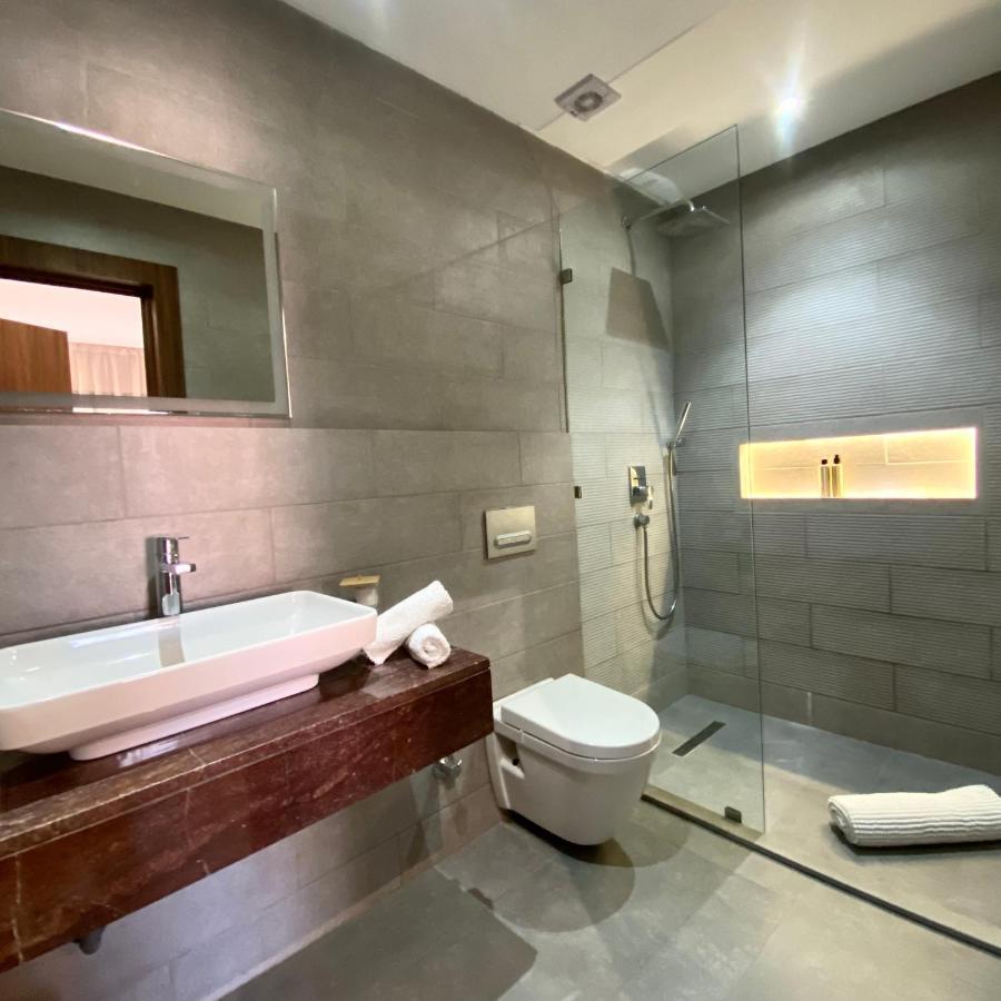 Rooftop Pool, Bright & Cozy Apartment In City Center Marrakesh Exterior photo